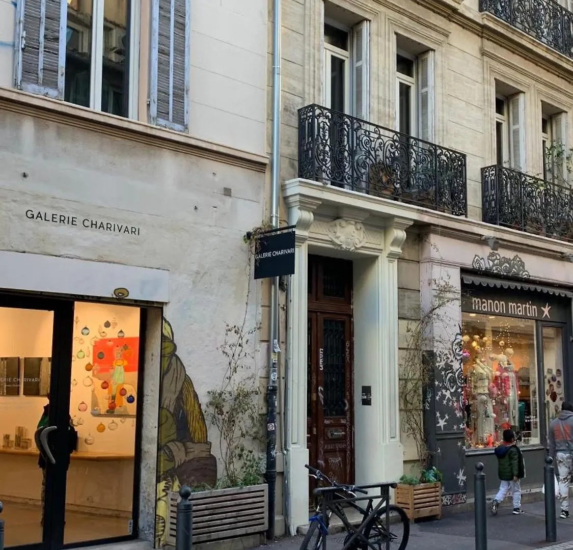 La Maison Vague Marseilles Frühstückspension