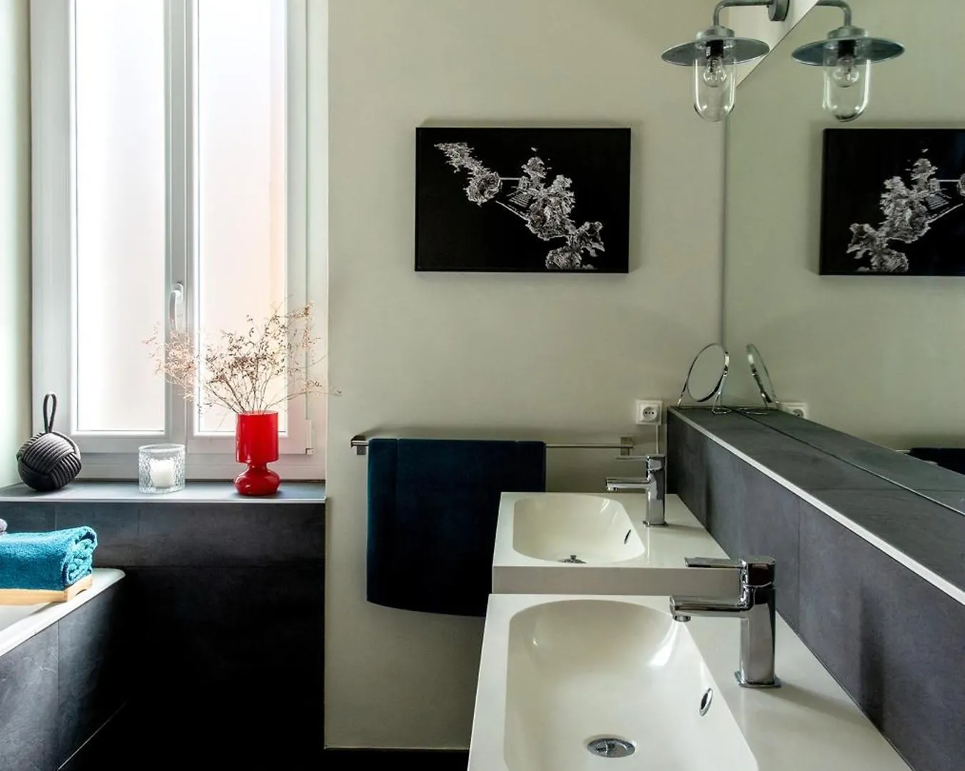 La Maison Vague Marseilles 0*,